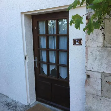 Les Bruyeres Gite Montbron Exterior foto